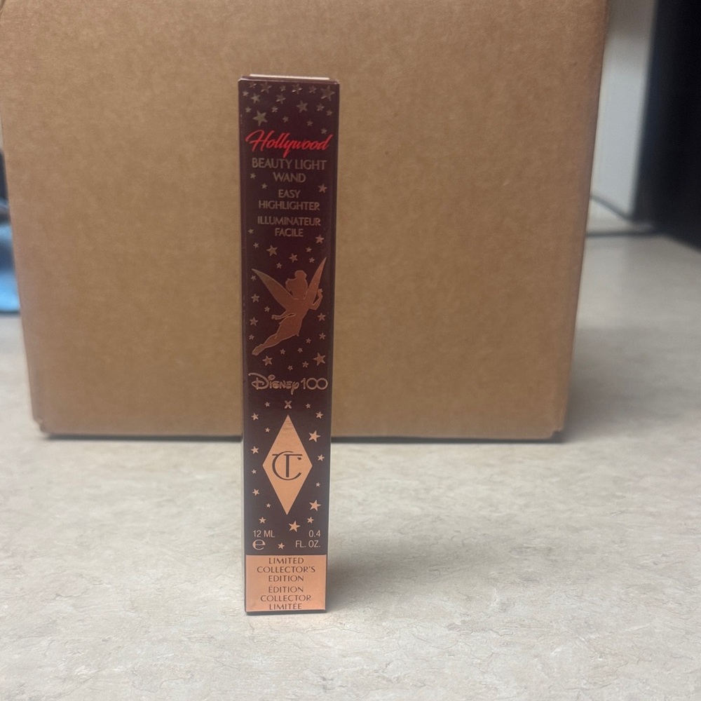 Charlotte Tilbury Disney 100 Beauty Light Wand in Gold